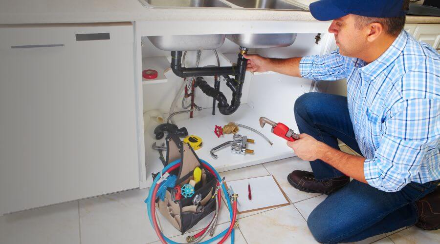 Local annual plumbing maintenance in Corona, NM